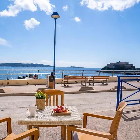 La Gabiniere 4* Йер