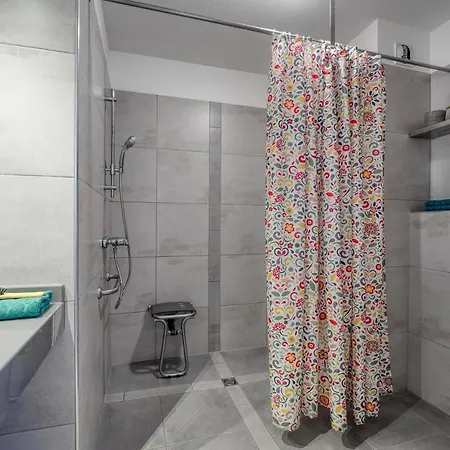 La Gabiniere 4* Йер