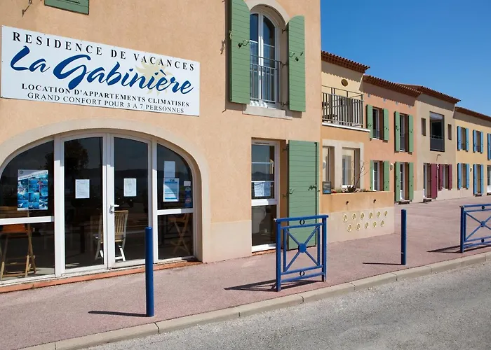 La Gabiniere מלון דירות 4*